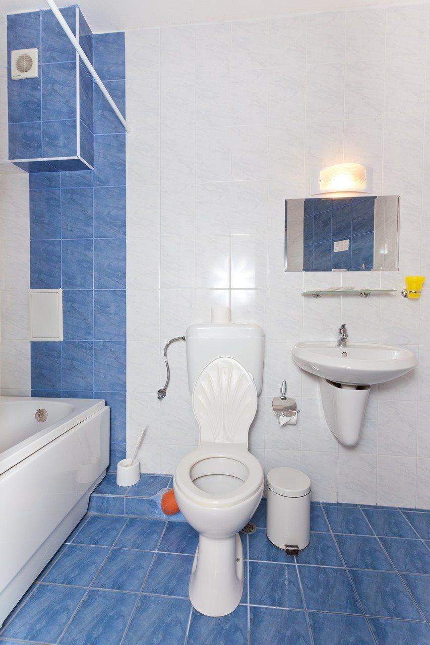 Blue Sky Hotel - & Parking Golden Sands Luaran gambar